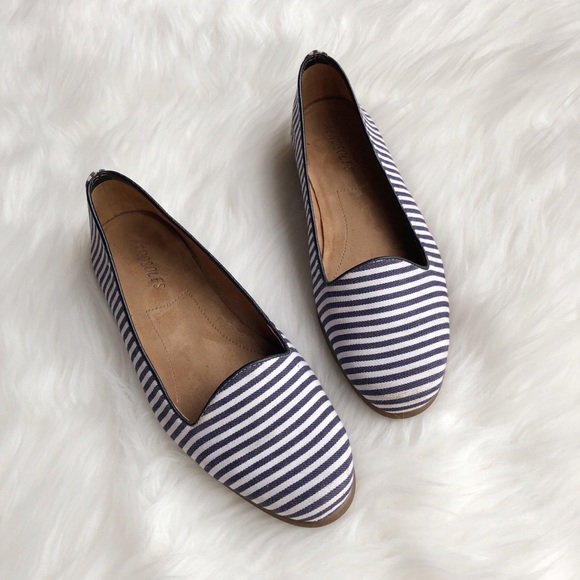 aerosoles white flats